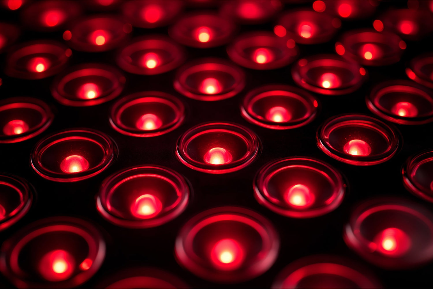 Red Light Therapy for Anti-Aging: A Non-Invasive, Cellular-Level Solution